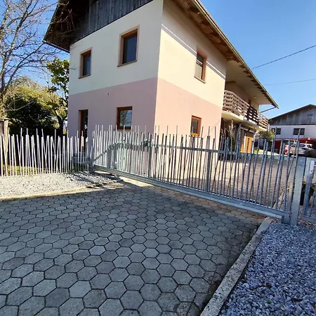 Apartma Marija דירה